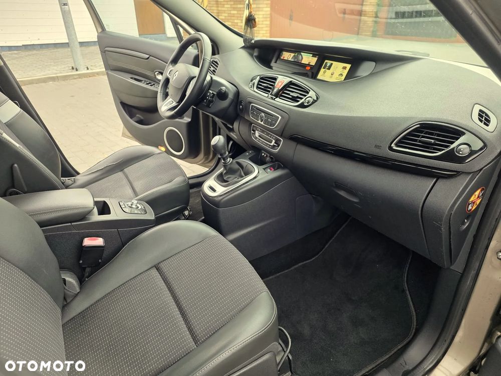 Renault Scenic - 7