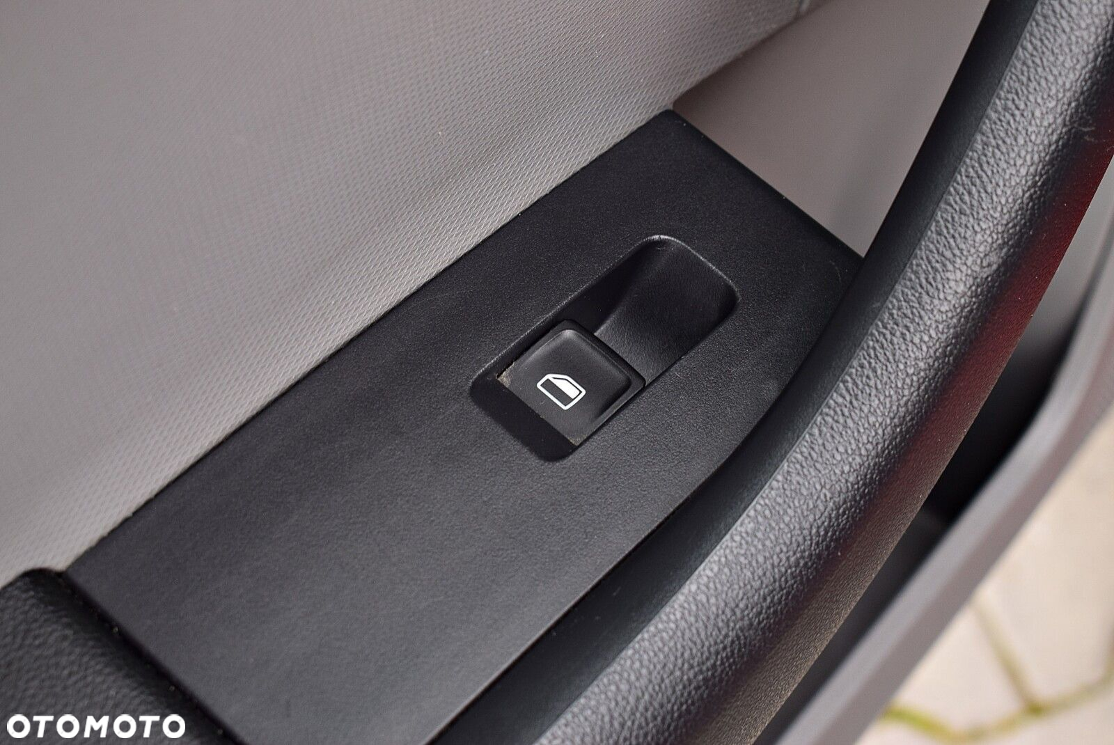 Skoda RAPID - 12