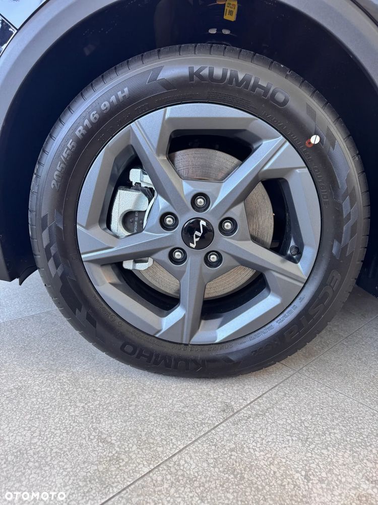 Kia K4 1.6 T-GDI M - 9