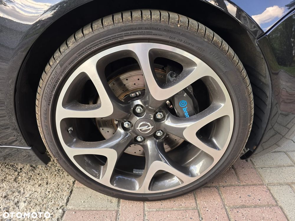 Opel Insignia - 8