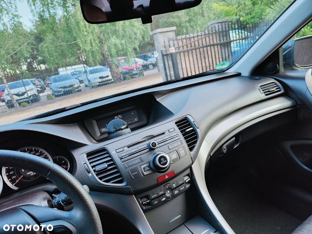Honda Accord 2.0 i Comfort - 22