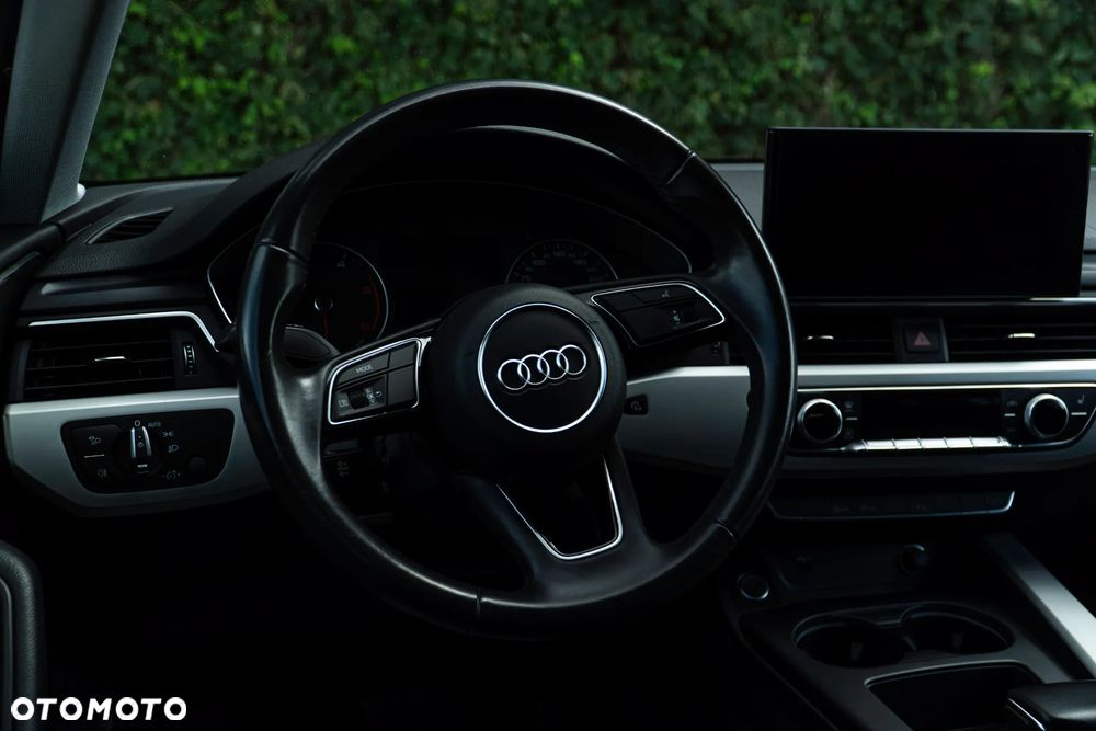 Audi A4 Avant 35 TDI mHEV S Line S tronic - 17