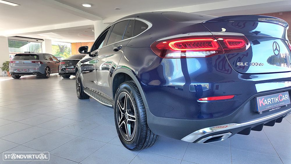Mercedes-Benz GLC 300 de Coupe 4Matic 9G-TRONIC AMG Line Plus - 52