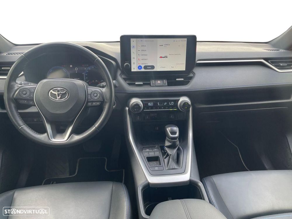 Toyota RAV4 — fotografia 12
