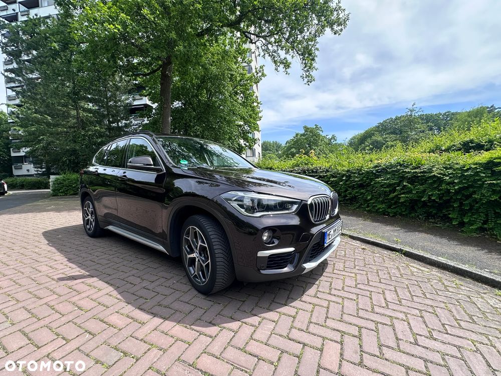 BMW X1 xDrive20d xLine sport - 11