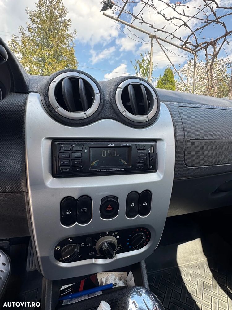 Dacia Logan 1.2 Laureate - 8