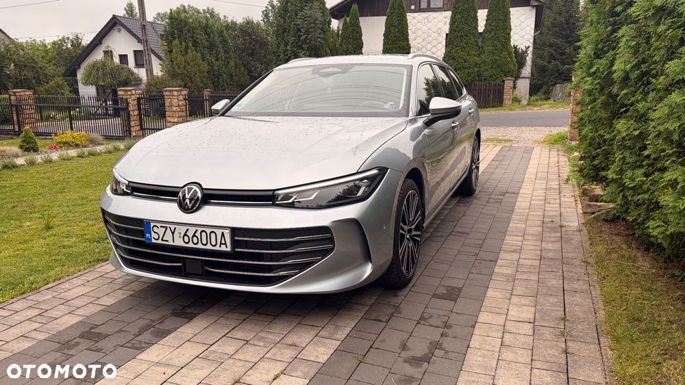 Volkswagen Passat 2.0 TDI EVO Business DSG - 2