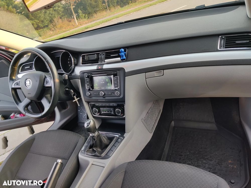 Skoda Superb Combi 1.6 TDI Greenline Active - 13