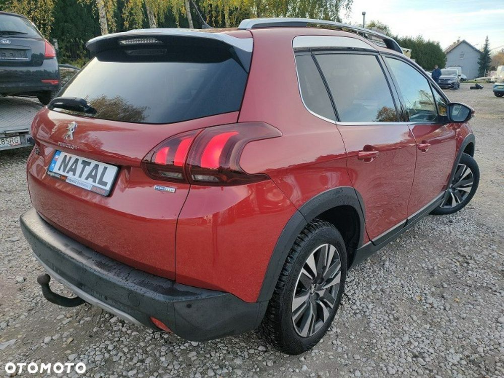 Peugeot 2008 1.2 Pure Tech Allure S&S - 2