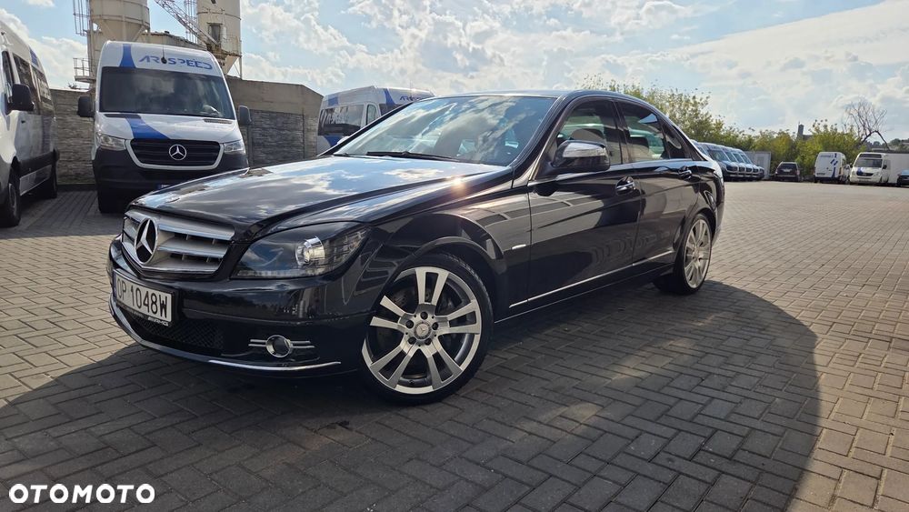 Mercedes-Benz Klasa C 350 7G-TRONIC Avantgarde - 26