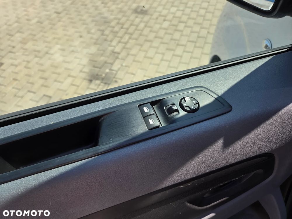 Opel Vivaro Extra Long 3,1t (bryg.) - 13