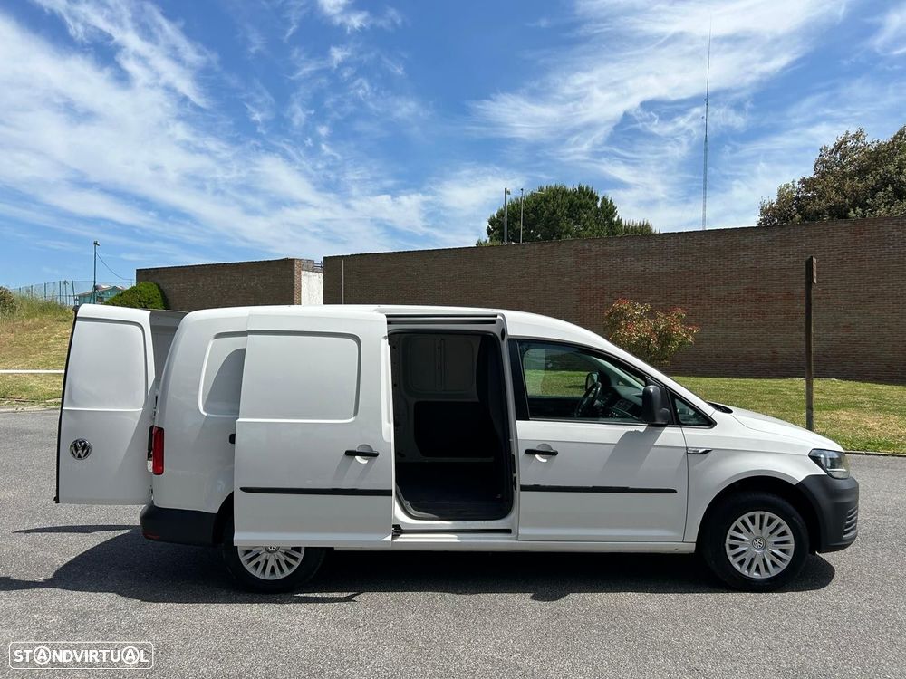 VW Caddy Maxi 2.0 TDi BM Extra AC - 23