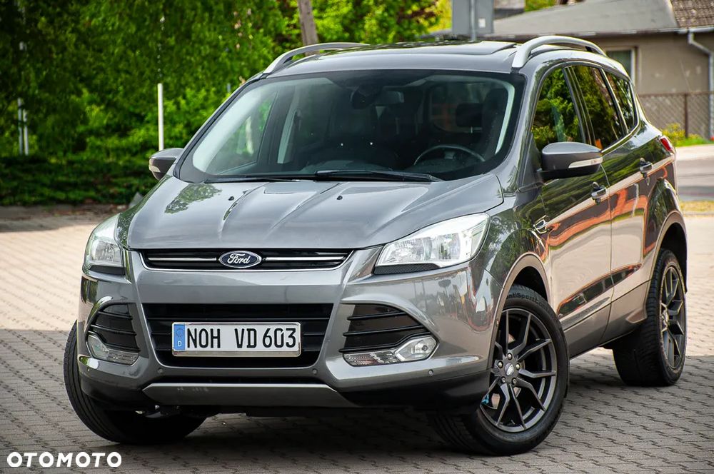 Ford Kuga 2.0 TDCi 2x4 Titanium - 1