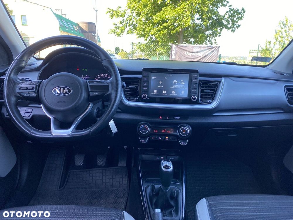 Kia Stonic - 10