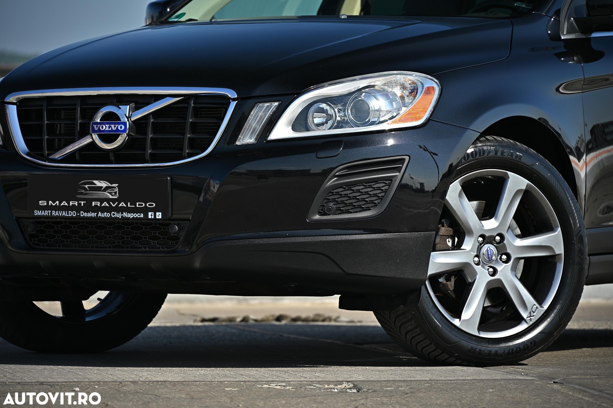 Volvo XC 60 D5 AWD Aut. Summum - 12