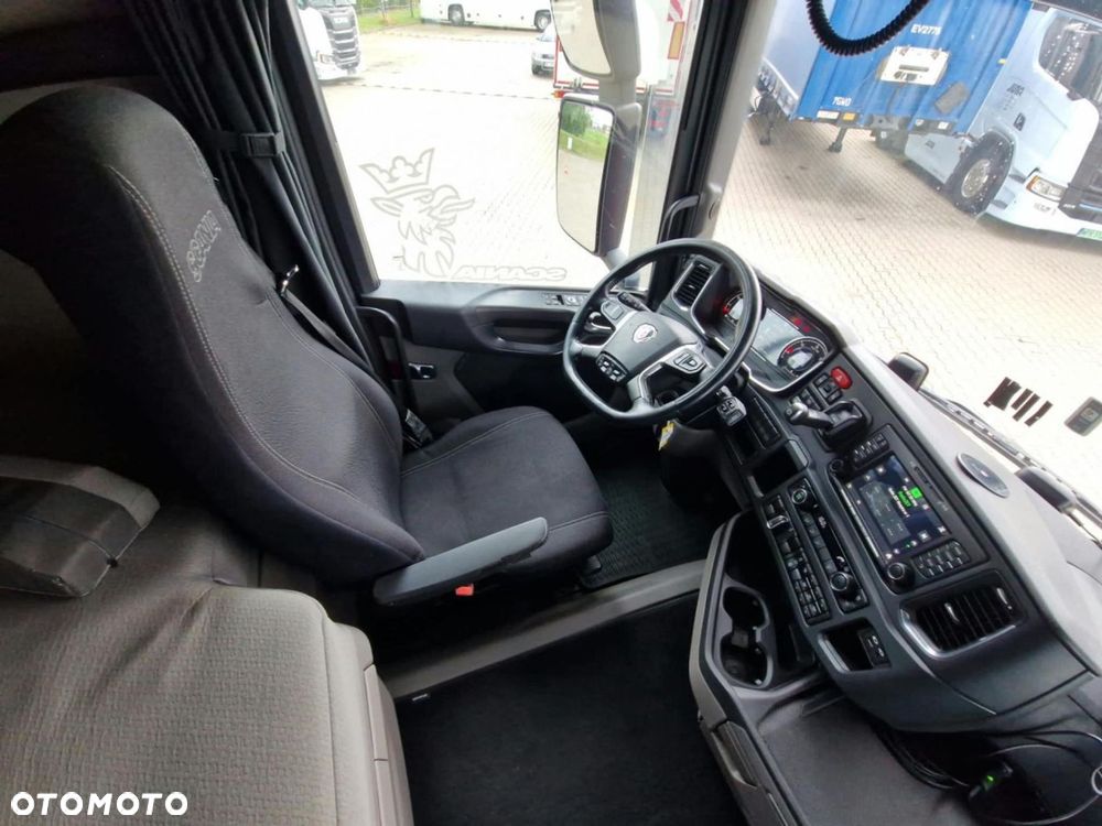 Scania R 450 A4x2NA - 12
