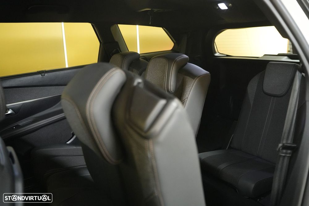 Peugeot 5008 1.5 BlueHDi GT Line EAT8 - 38