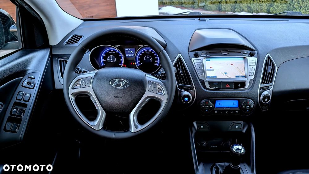 Hyundai ix35 2.0 Premium 2WD - 35