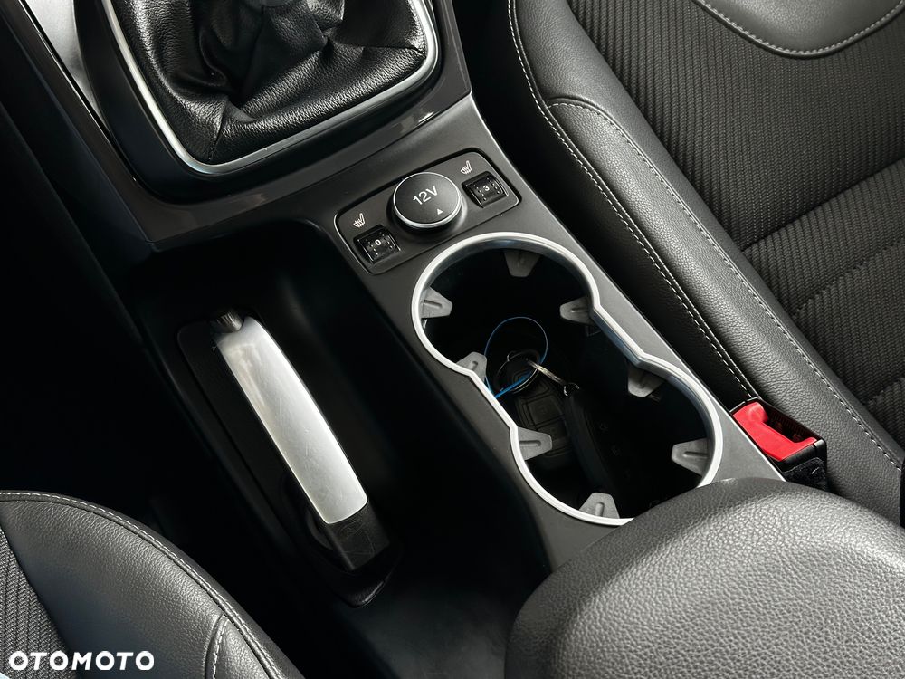 Ford Kuga 1.5 EcoBoost 2x4 Black & Silver - 26