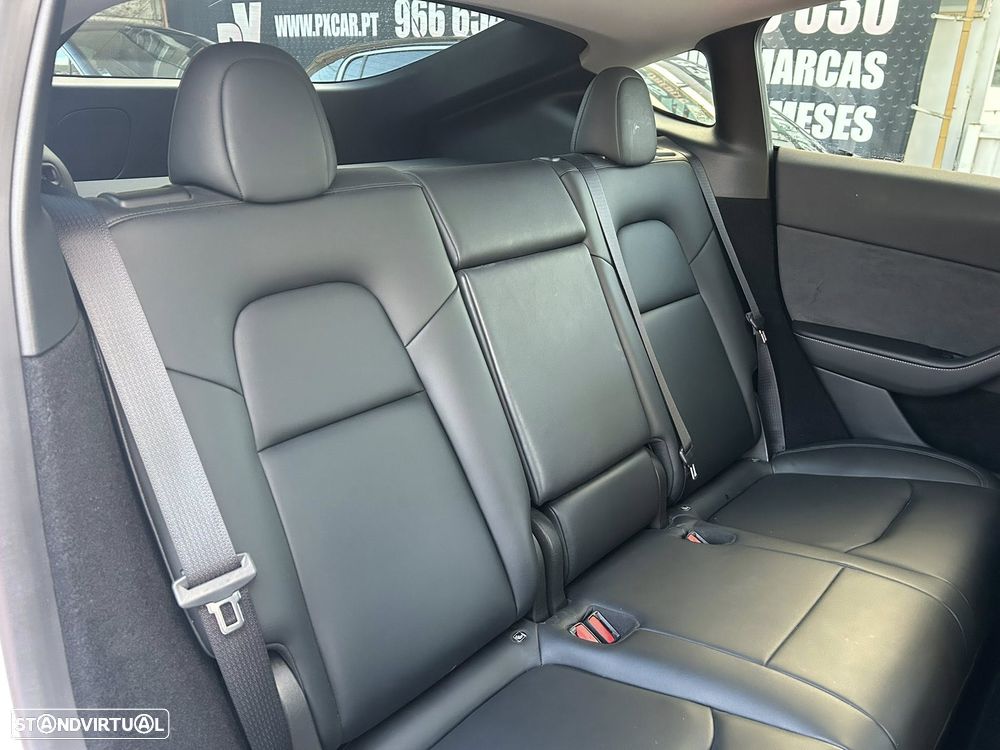 Tesla Model Y Tração Traseira - 34