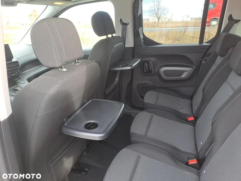 Toyota Proace City Verso 1.5 D-4D VIP - 17