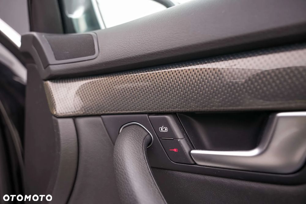 Audi S4 Limousine - 37