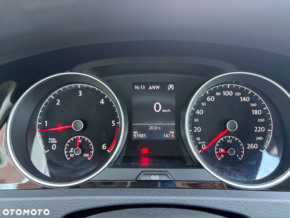 Volkswagen Golf 1.6 TDI SCR Comfortline - 11