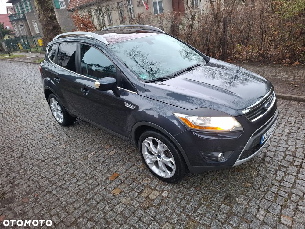Ford Kuga 2.5 4x4 Titanium - 25