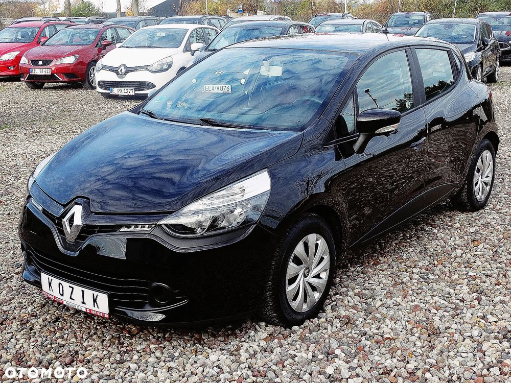 Renault Clio 1.2 16V 75 Life - 5