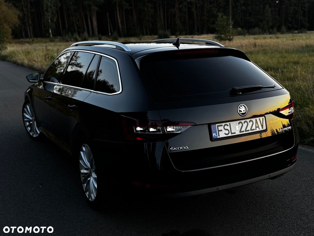 Skoda Superb 2.0 TDI Style - 6