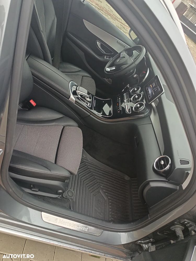 Mercedes-Benz C 220 d T 9G-TRONIC - 5