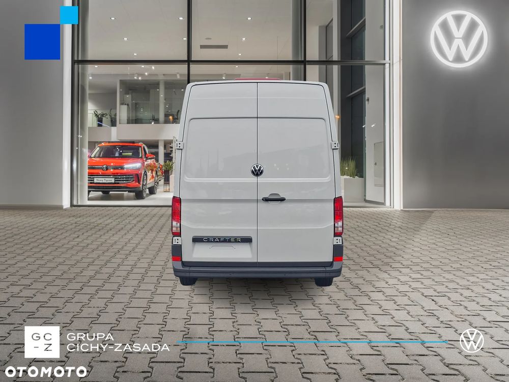 Volkswagen Crafter 35 furgon 140KM 3640 - 4