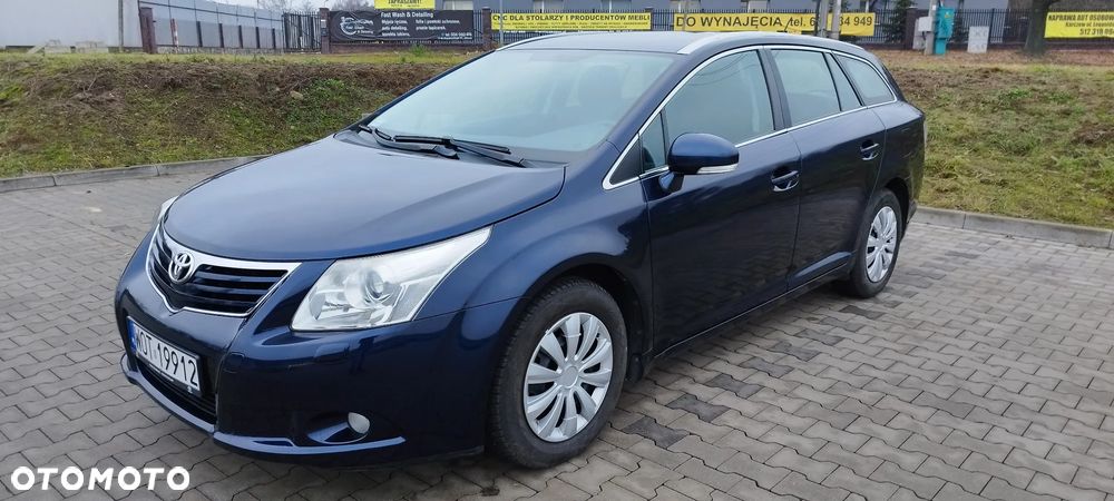 Toyota Avensis 2.0 D-4D 2010 - 1