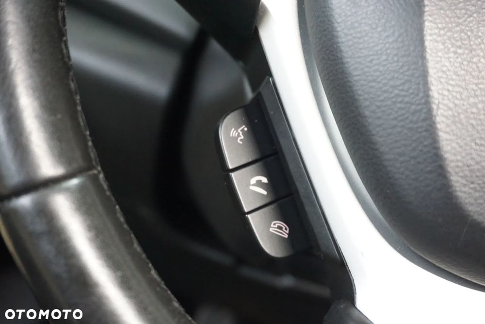 Suzuki SX4 S-Cross 1.6 Comfort - 32