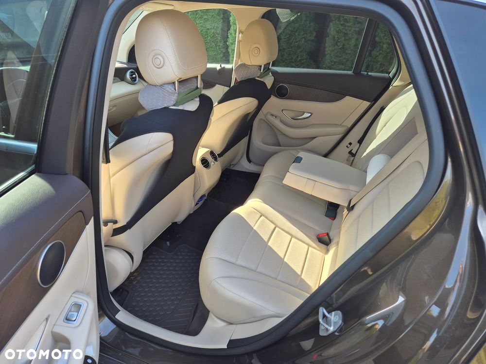 Mercedes-Benz GLC 250 4-Matic - 11