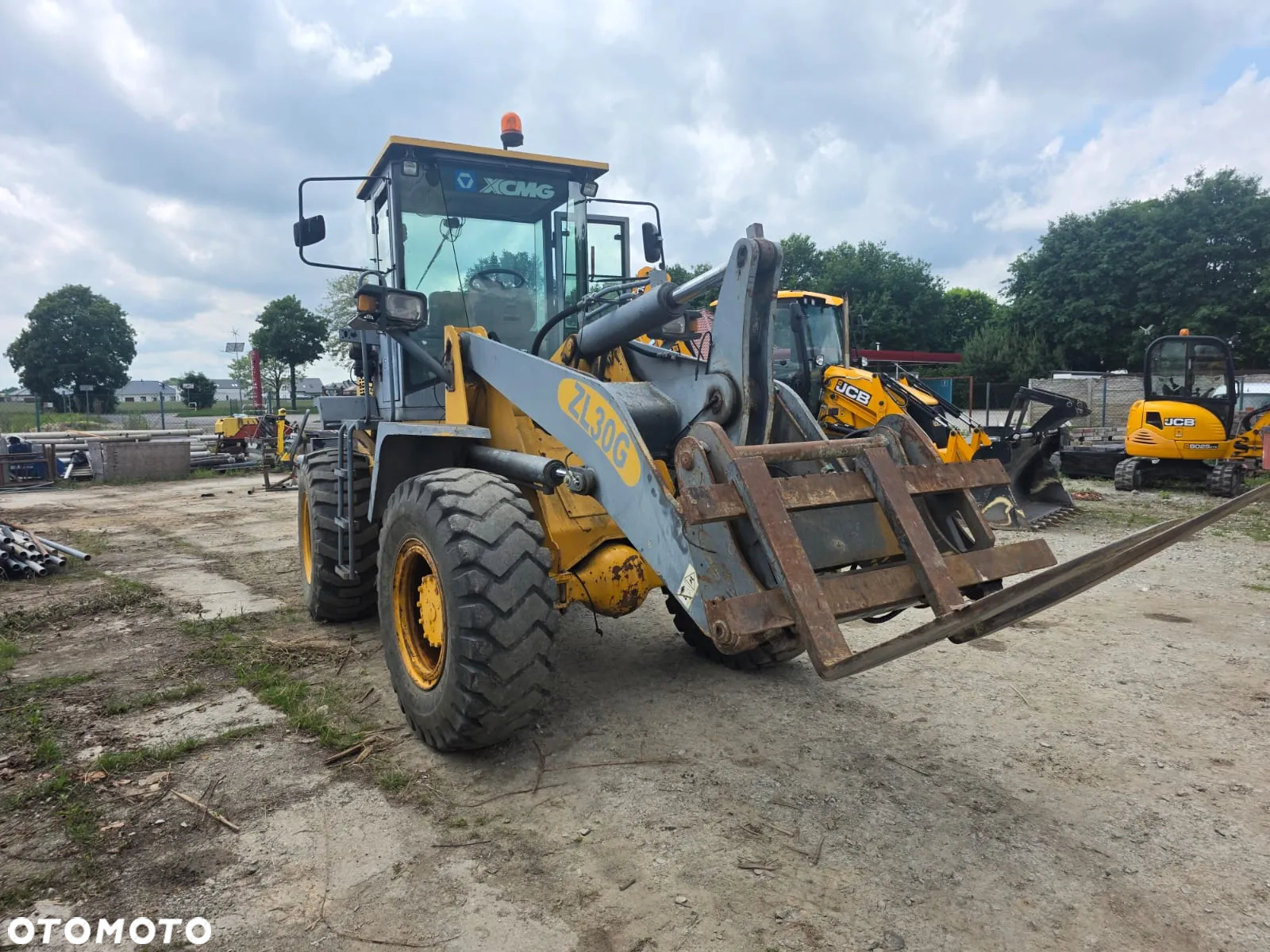 XCMG ZL30 - 4