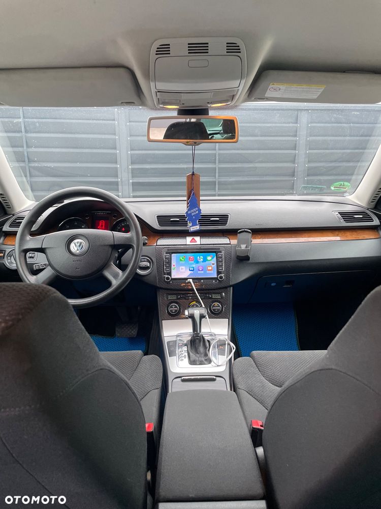 Volkswagen Passat 2.0 TDI Highline DSG - 9