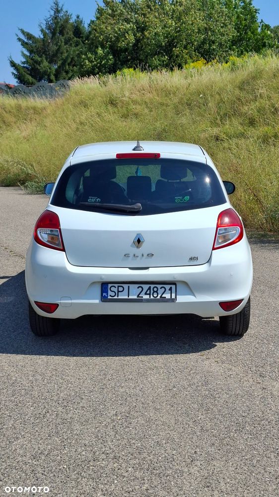 Renault Clio 1.5 dCi Expression - 5