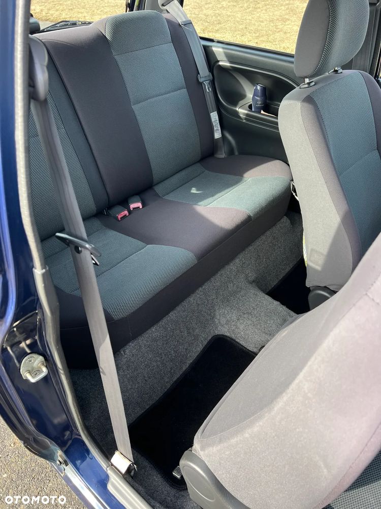 Daihatsu Cuore - 13