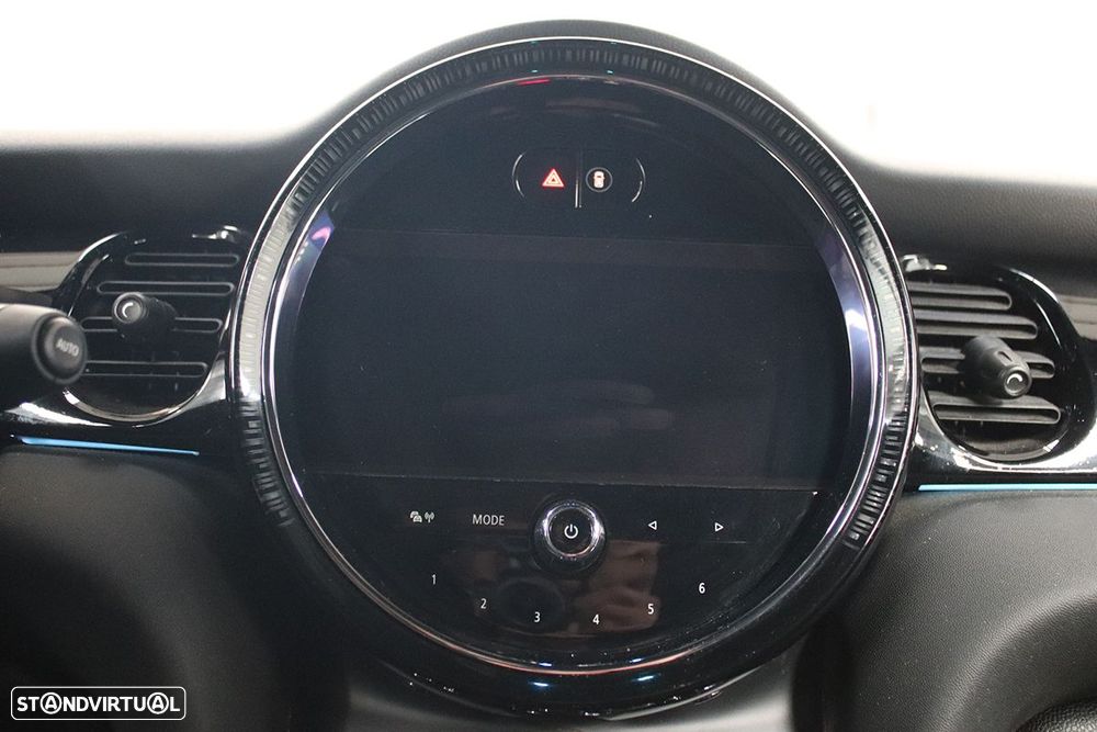 MINI Cabrio Cooper Auto - 9