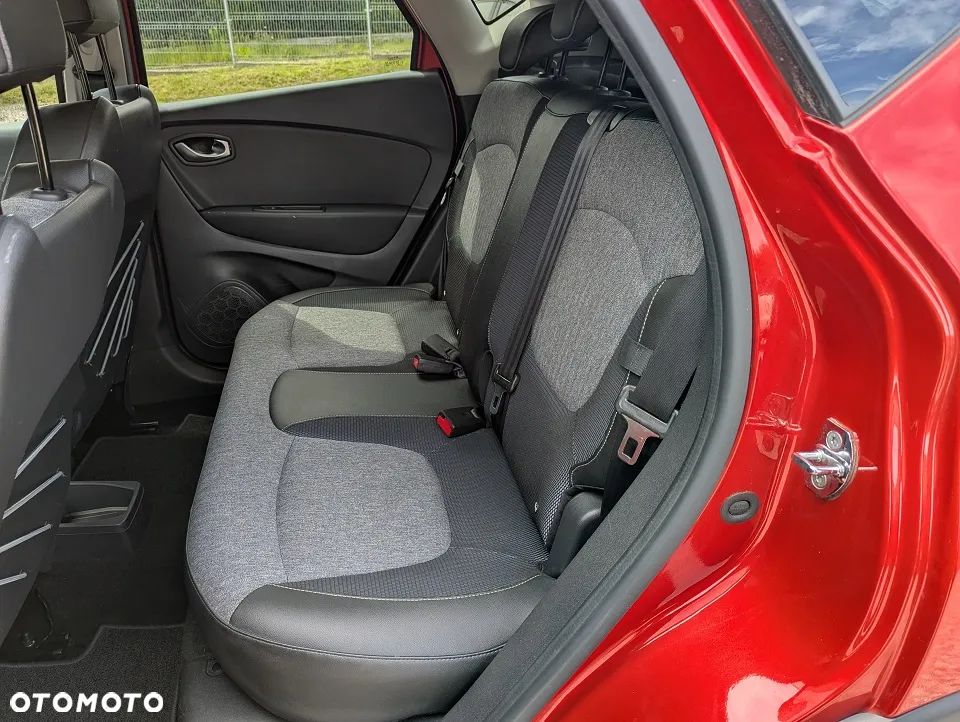 Renault Captur 1.2 TCe Intens EDC - 29