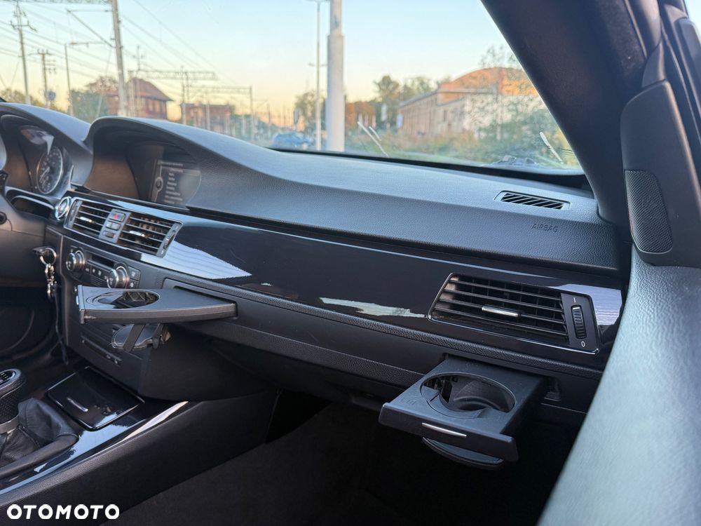 BMW Seria 3 320d - 14