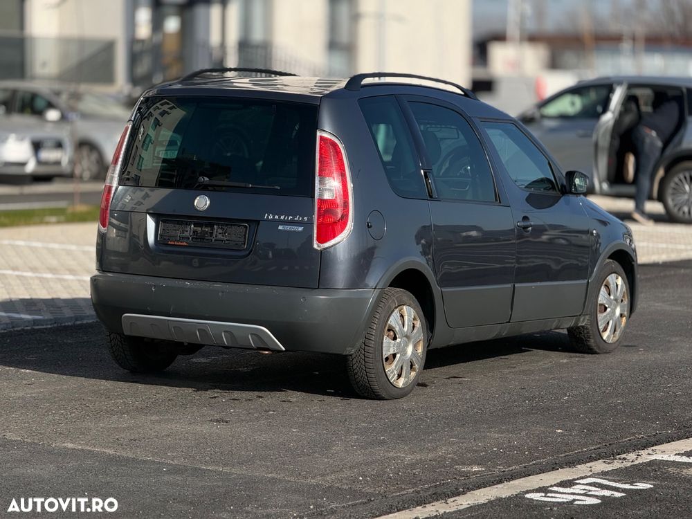 Skoda Roomster 1.4 TDI DPF Scout - 3