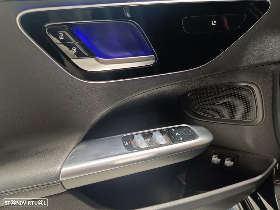 Mercedes-Benz C 300 e T 9G-TRONIC AMG Line - 18