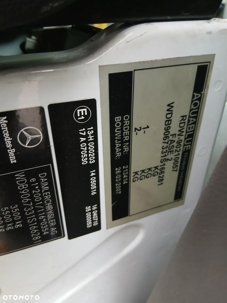 Mercedes-Benz SPRINTER - 29