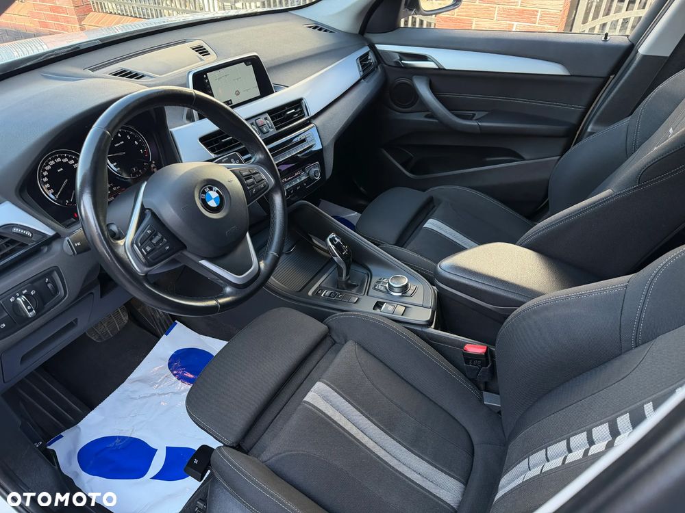 BMW X1 sDrive18i Advantage - 10