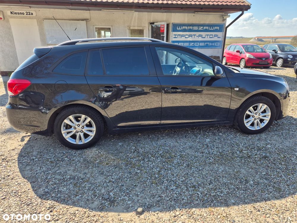 Chevrolet Cruze 1.6 - 7