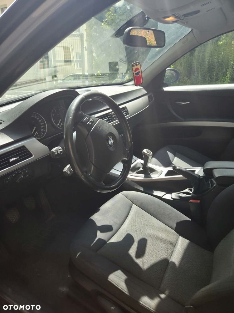 BMW Seria 3 - 14