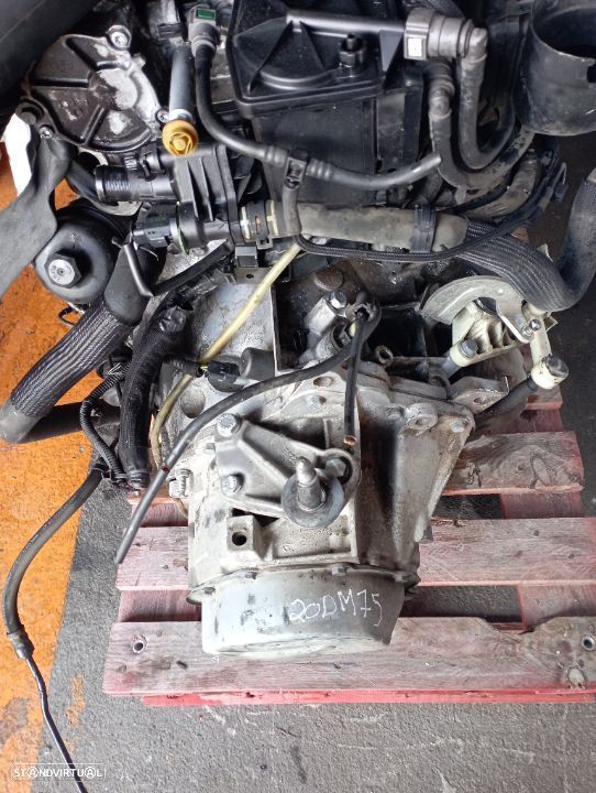 Caixa de Velocidades Citroen C4/Berlingo/Peugeot 308 1.6 Hdi Ref: 20DM75 - 1