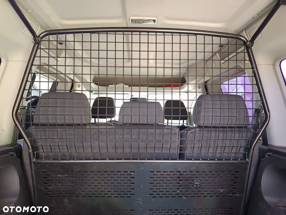 Volkswagen Caddy - 7